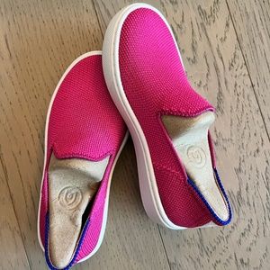 NWT Rothy's Kids Slip On Sneakers, Bubblegum Pink, Size 10